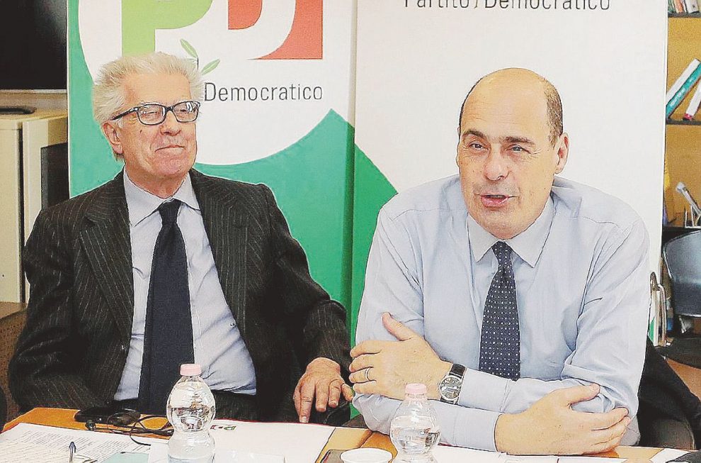 Zanda ritira il ddl che aumentava la paga degli eletti Zanda ritira il ddl che aumentava la paga degli eletti