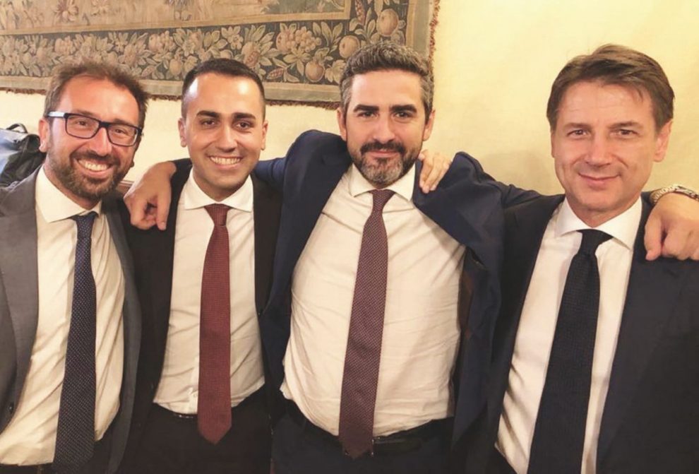 La notte di Palazzo Chigi: Bongiorno vuole “qualcosa di forte”, Bonafede si “illumina” La notte di Palazzo Chigi: Bongiorno vuole “qualcosa di forte”, Bonafede si “illumina”