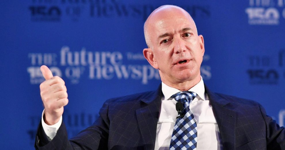 Amazon, Ibm e Microsoft: niente software alla polizia Amazon, Ibm e Microsoft: niente software alla polizia