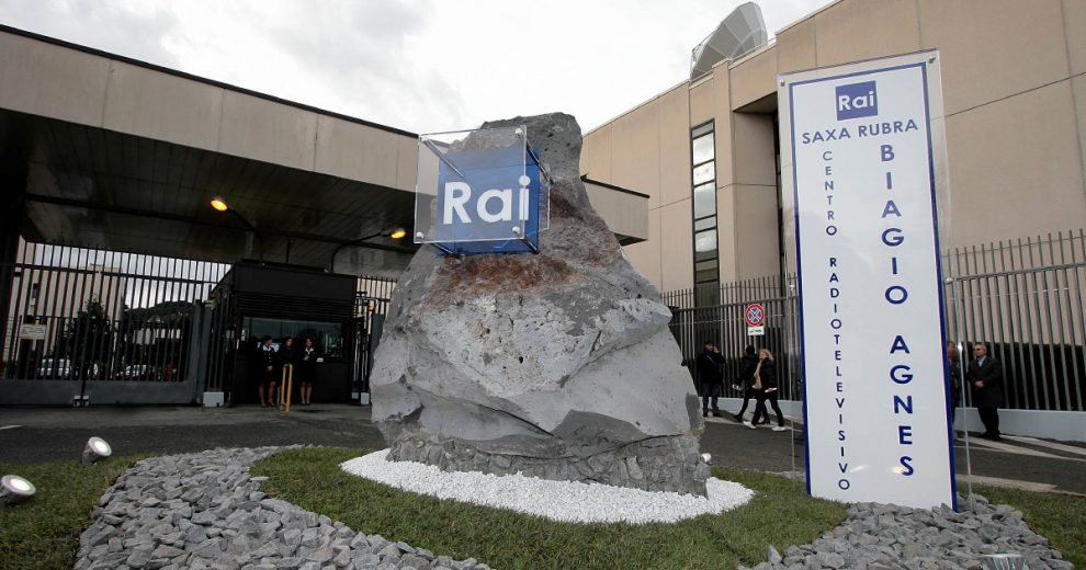 Contagio dalla clinica alla Rai “Test e isolamento in ritardo” Contagio dalla clinica alla Rai “Test e isolamento in ritardo”