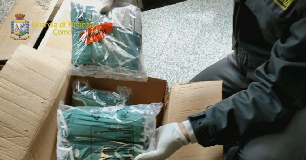 Mascherine, Benotti & C. puntavano al bis. “Ci serve Bassetti per sostenere i test rapidi”