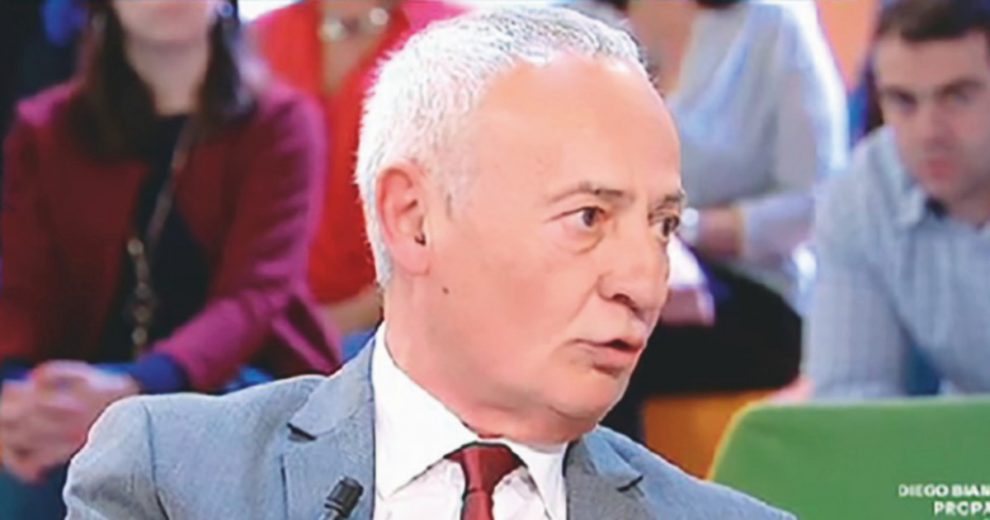 Il dirigente di Iv vuole fare la “stira” a Scanzi