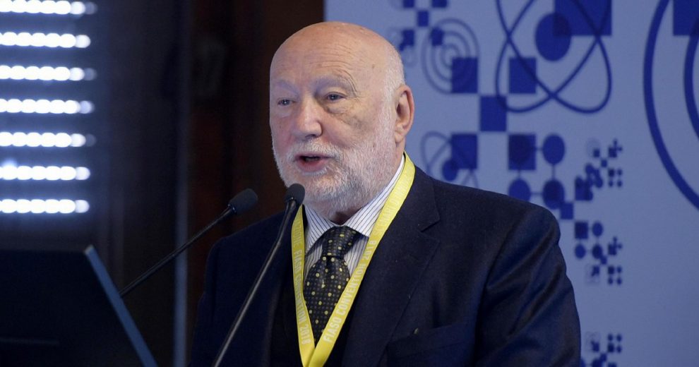 “Si devono parlare, altrimenti regalano il Paese alla destra” “Si devono parlare, altrimenti regalano il Paese alla destra”