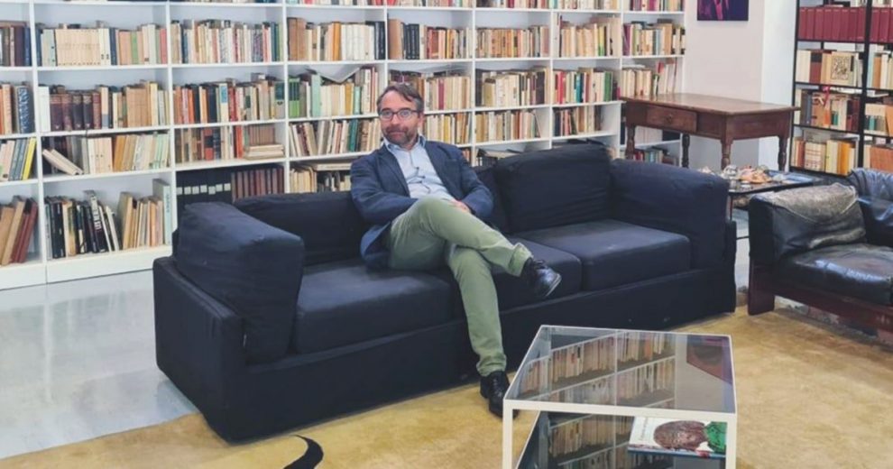 Stragi, familiari delle vittime: “Elogiò Rauti, Draghi non nomini De Pasquale agli archivi” Stragi, familiari delle vittime: “Elogiò Rauti, Draghi non nomini De Pasquale agli archivi”