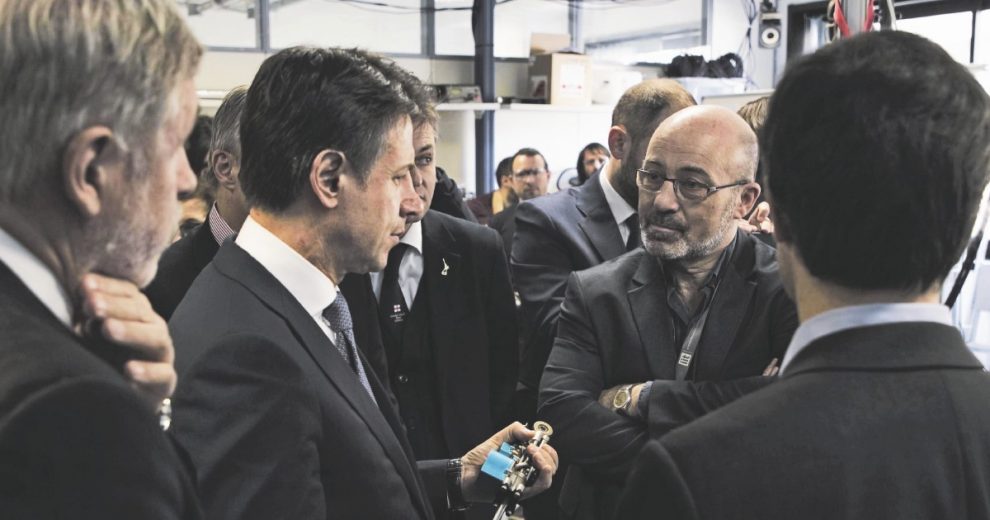 Conte al ministro “di Grillo”: “Ora deve spiegare” Conte al ministro “di Grillo”: “Ora deve spiegare”