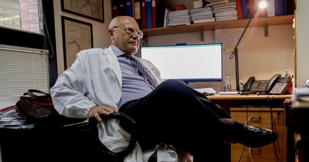 Il dirigente dell’Ospedale Sacco: “Se Massimo continua finisce in galera” Il dirigente dell’Ospedale Sacco: “Se Massimo continua finisce in galera”
