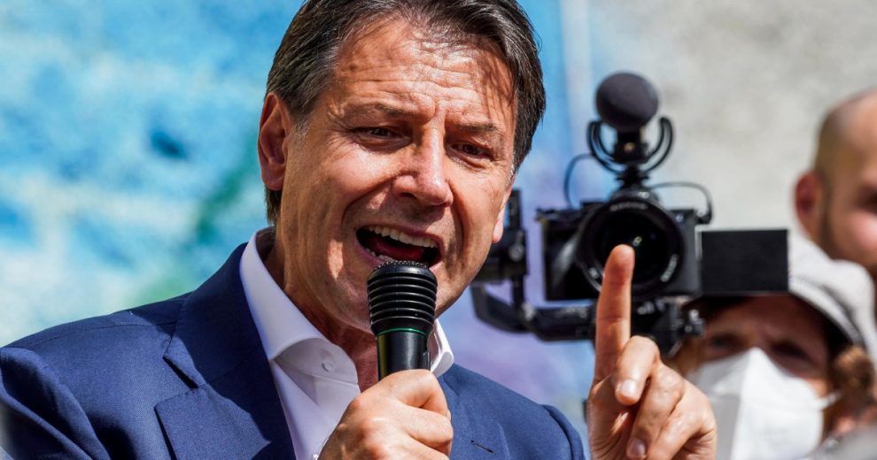 Conte fa la mossa: “Draghi al Colle? Io non lo escludo”