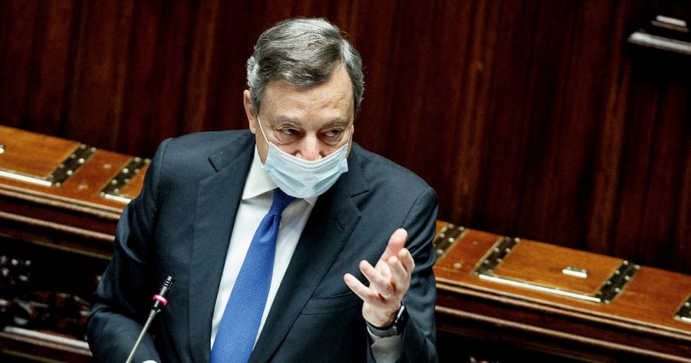 Draghi si blinda da Omicron, ma i contagi salgono pure qui Draghi si blinda da Omicron, ma i contagi salgono pure qui